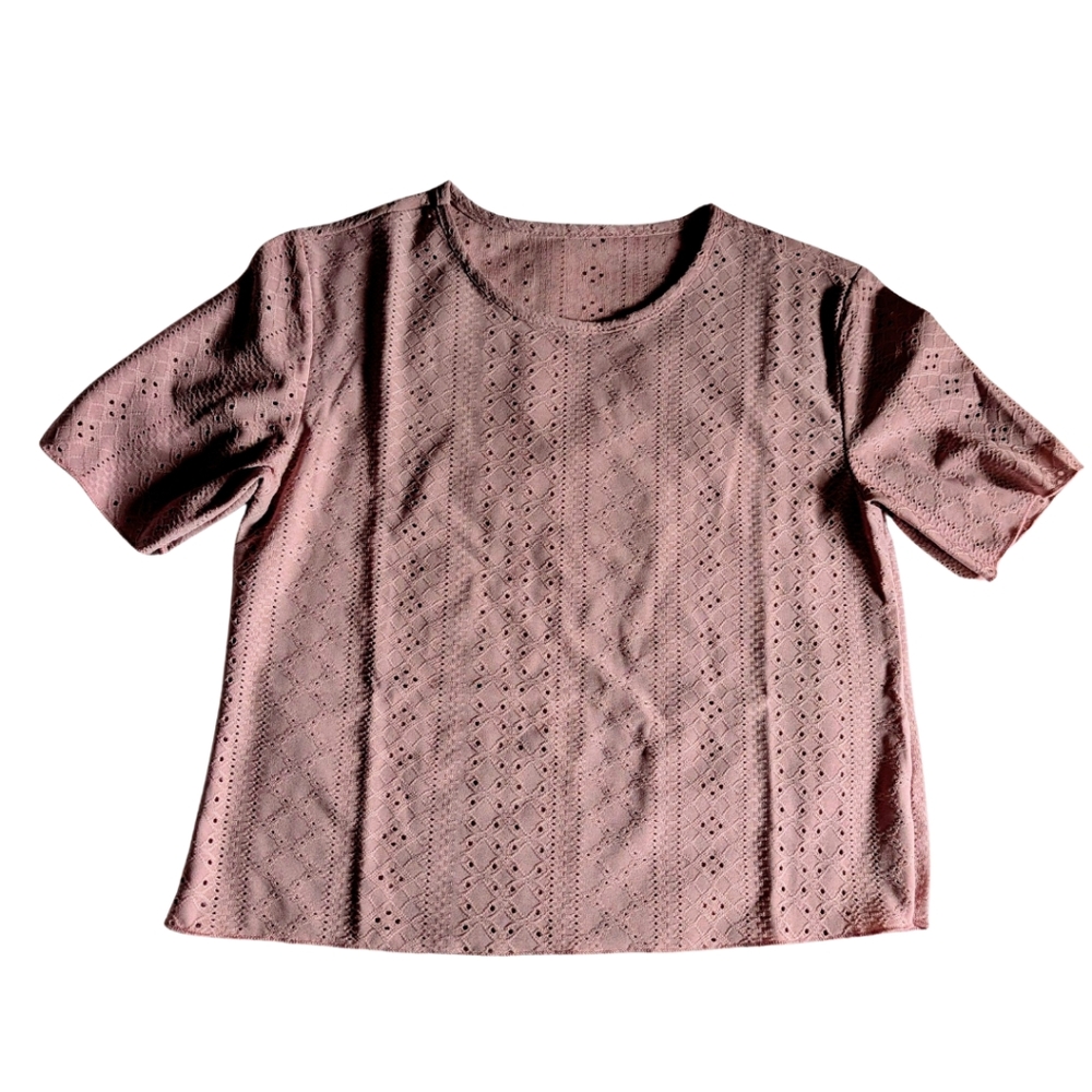 Size Med, Elegant Soft Pink Eyelet Women's Top, BNWOT
